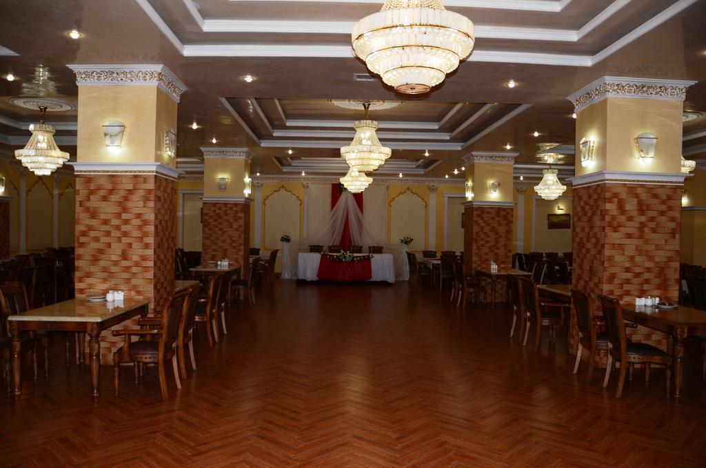 Saryarka Hotel Astana Exterior foto